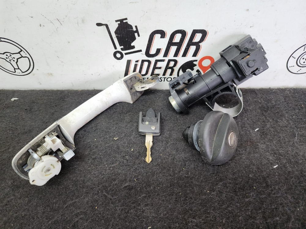 Combo Llave Motor Tapa Gasolina Y Manija ford Ecosport