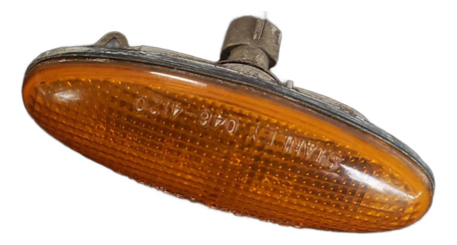 Luz Direccional Lateral Guardabarros Mazda 626 2000 2.0 At
