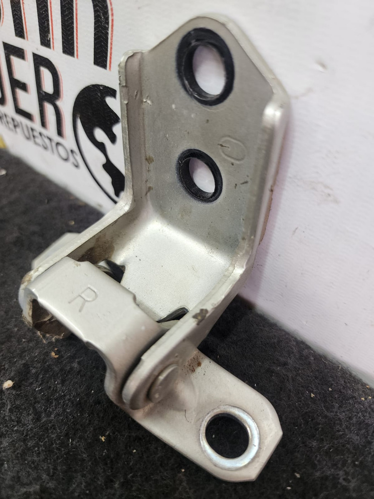 Bisagra Puerta Marca R Mazda 3 2005 2.0 At - Image 3