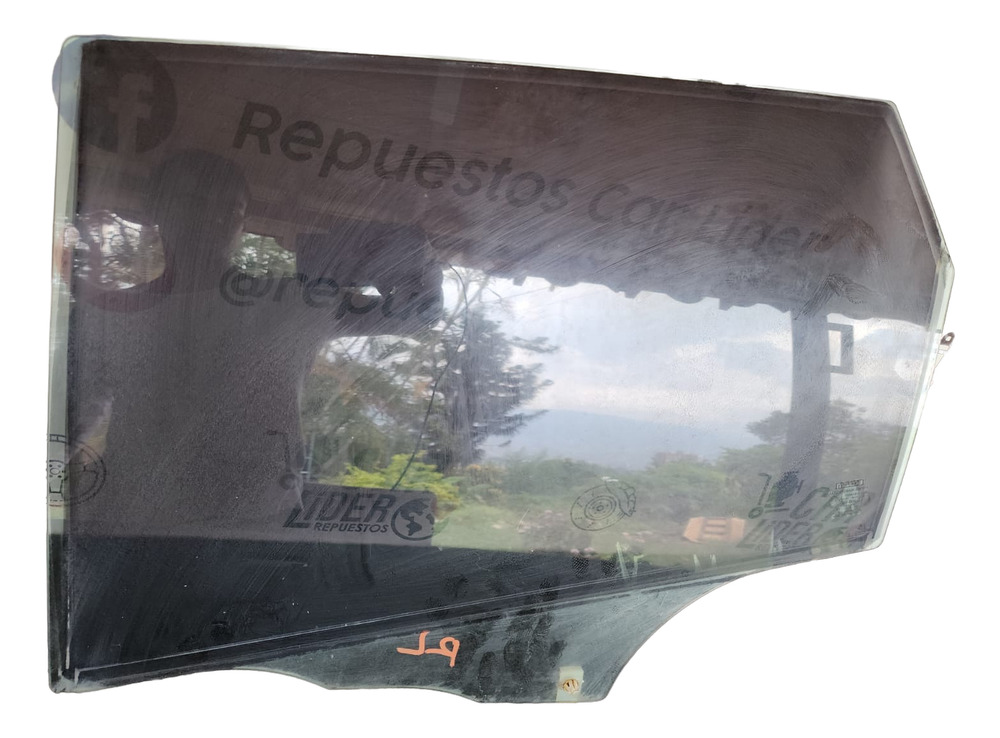 Vidrio Puerta Trasero Izquierdo Mazda 3 2005 2.0 At