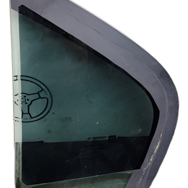 Vidrio Triangulo Puerta Trasera Derecho Chevrolet Sonic 2014