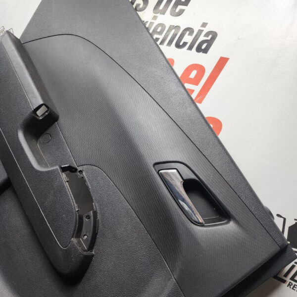 Cartera Puerta Trasera Izquierda Chevrolet Sonic 2014