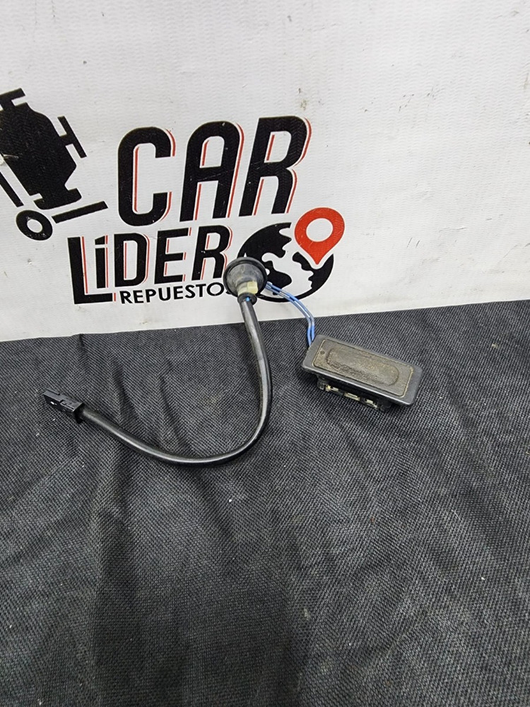 Interruptor Switche Abrir Tapa Maleta Chevrolet Sonic 2014