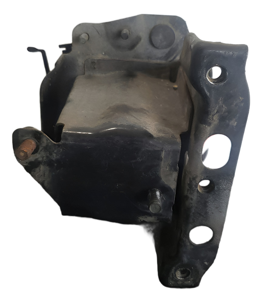 Soporte Bumper Punta Delantera Izq Mazda 626 2000 2.0 At