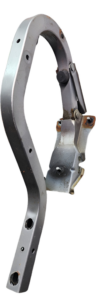 Bisa. Soporte Tapa Maleta Compuerta Trasera Mazda 626 00 2.0
