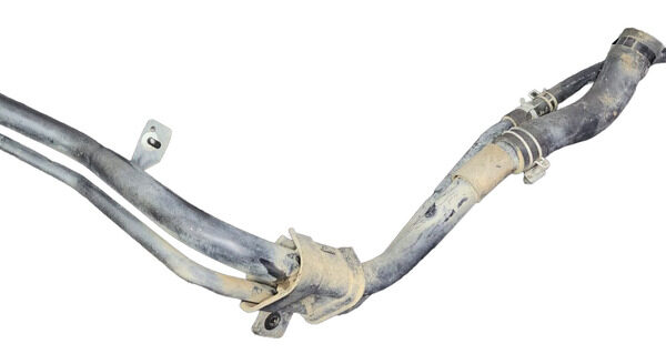 Tubo Llenado Combustible Gasolina Mazda 3 2005 2.0 At