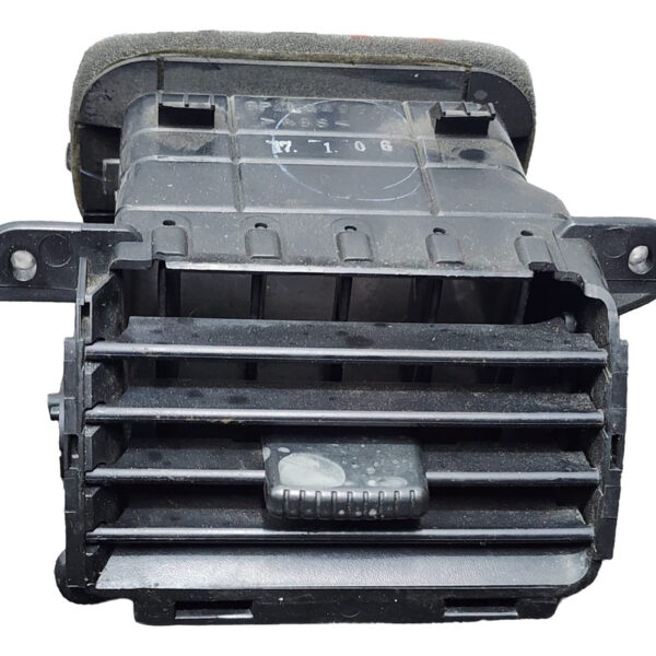 Rejilla Aire Cabina Central Izq Mazda 3 2005 2.0 At