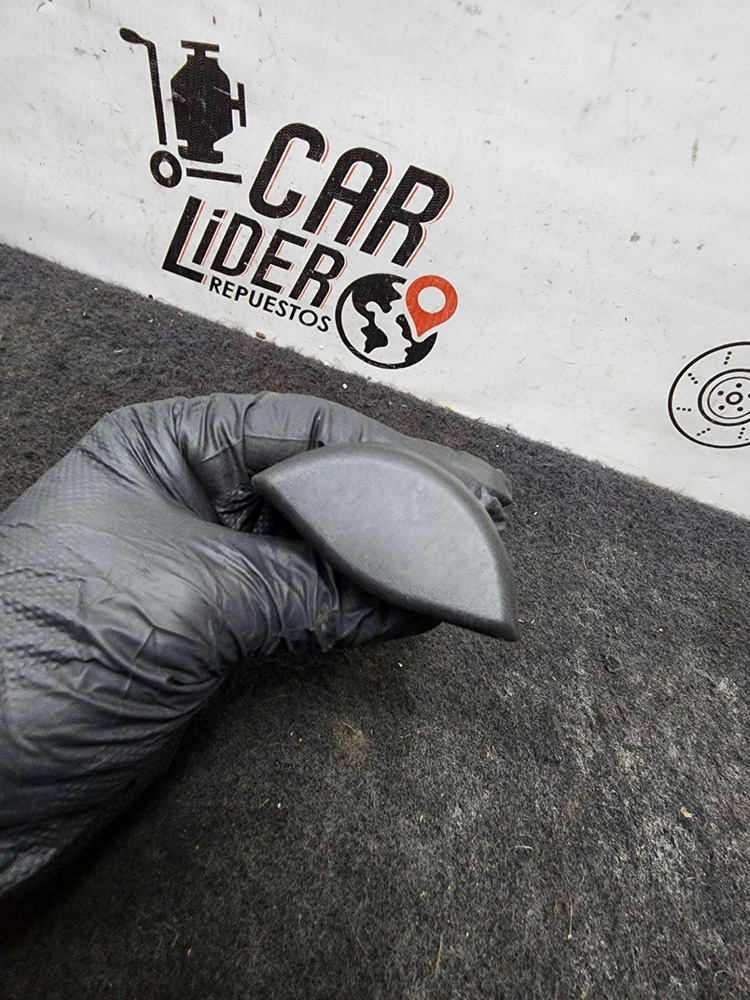Tornillo Cobertor Cinturon Ford Ecosport 2017 2.0 Mt - Image 3