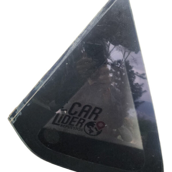 Vidrio Triangulo Puerta Trasera Izquierda Mazda 3 2005 2.0