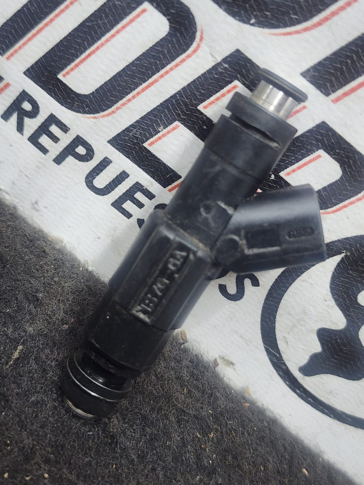 Inyector Mazda 3 2005 2.0 At - Image 6