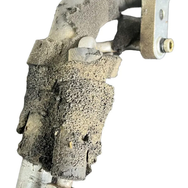 Tubería / Línea Enfriador De Aceite Del Motor Mazda 6 2006 Gris