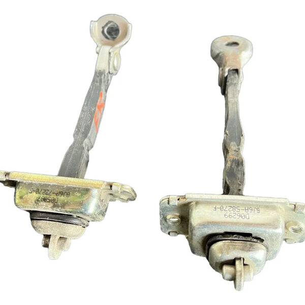 Tope Guía De Puertas Delanteras Mazda 6 2006 2.0at
