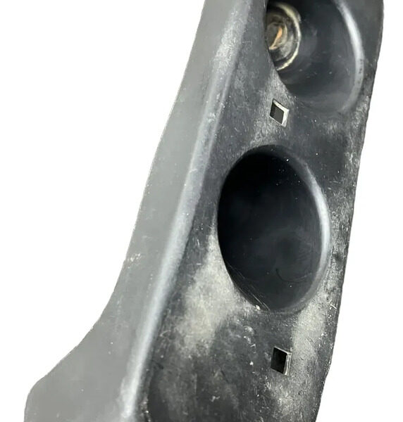 Soporte Descansa Pies Conductor Mazda 6 2006 2.0at Negro