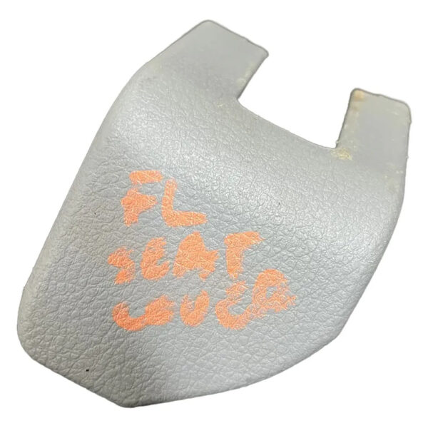 Tapa Cobertor Del Anclaje Silla Delantero Izq. 2 Mazda 6 200