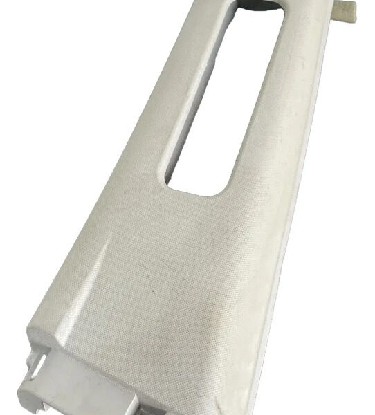 Cobertor Paral Cinturon Izquierdo Mazda 6 2006 2.0at Gris