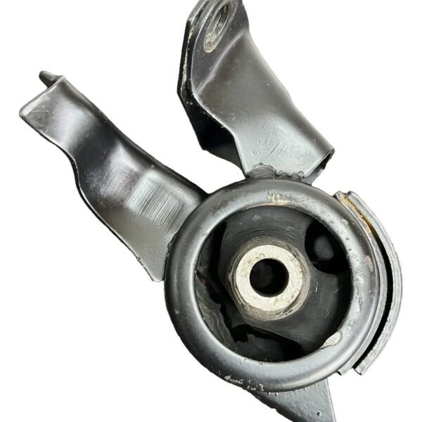 Base Soporte Caja Mazda 6 2006 2.0at