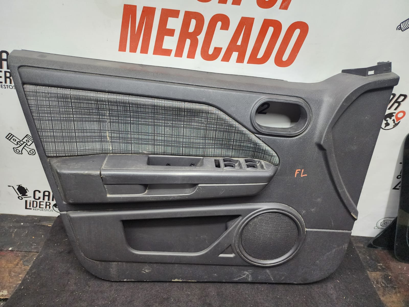Repuestos ordenados e inventariados