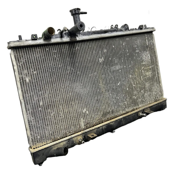 Radiador De Agua Mazda 6 2006 2.0at