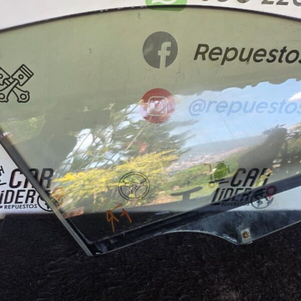 Vidrio Puerta Delantera Derecha Chevrolet Optra 1.4 2005 MT