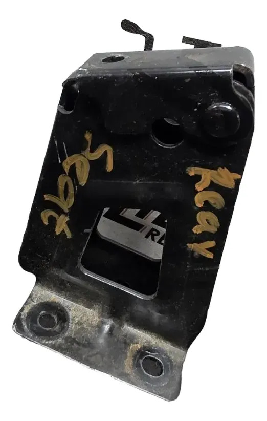 Soporte De Silla Trasera Central Chevrolet Optra 1.4 2005 MT