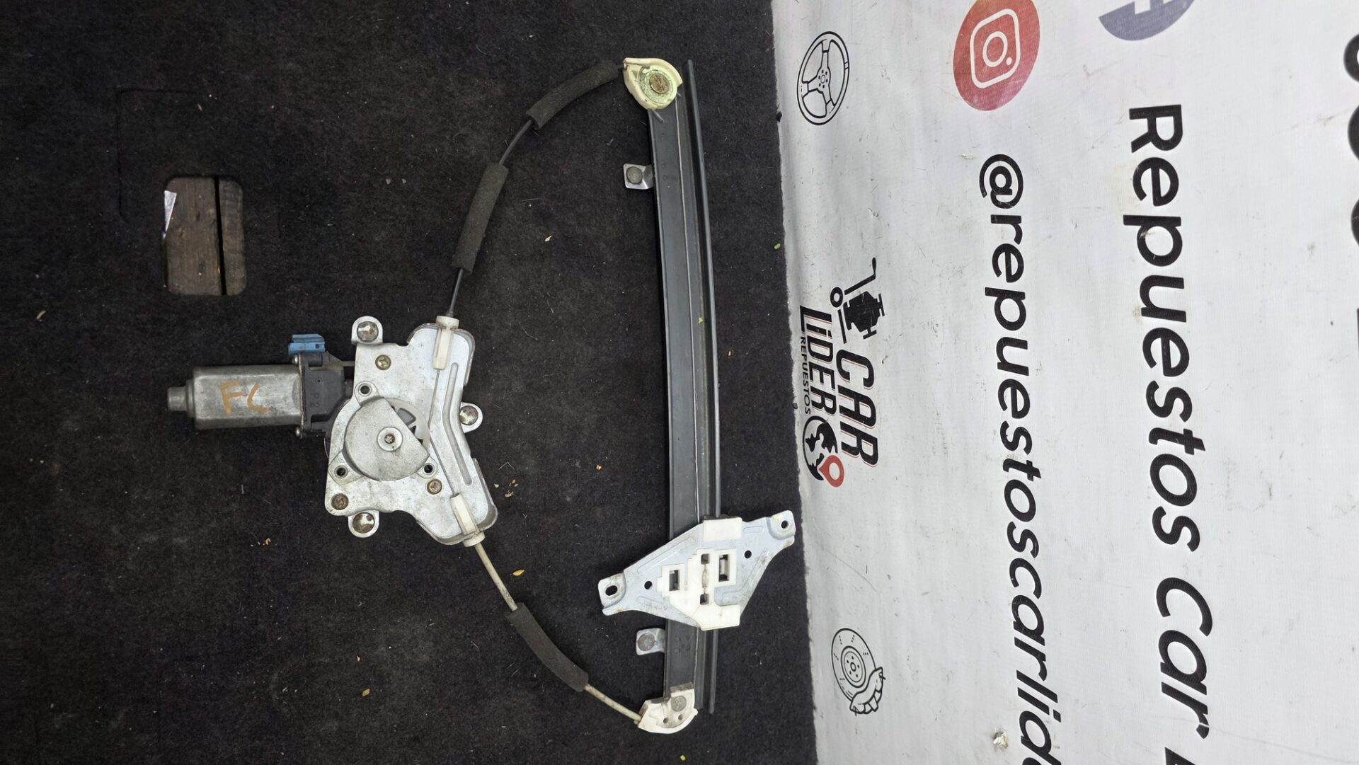 Cremallera Motor Elevavidrio Delantero Izq Chevrolet Optra 1.4 2005 MT