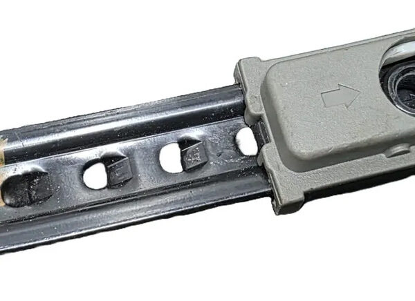 Riel Altura Cinturon Delantero Chevrolet Optra 1.4 2005 MT