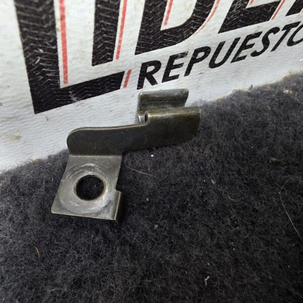 soporte Manguera Vacio Motor Chevrolet Optra 1.4 2005 MT