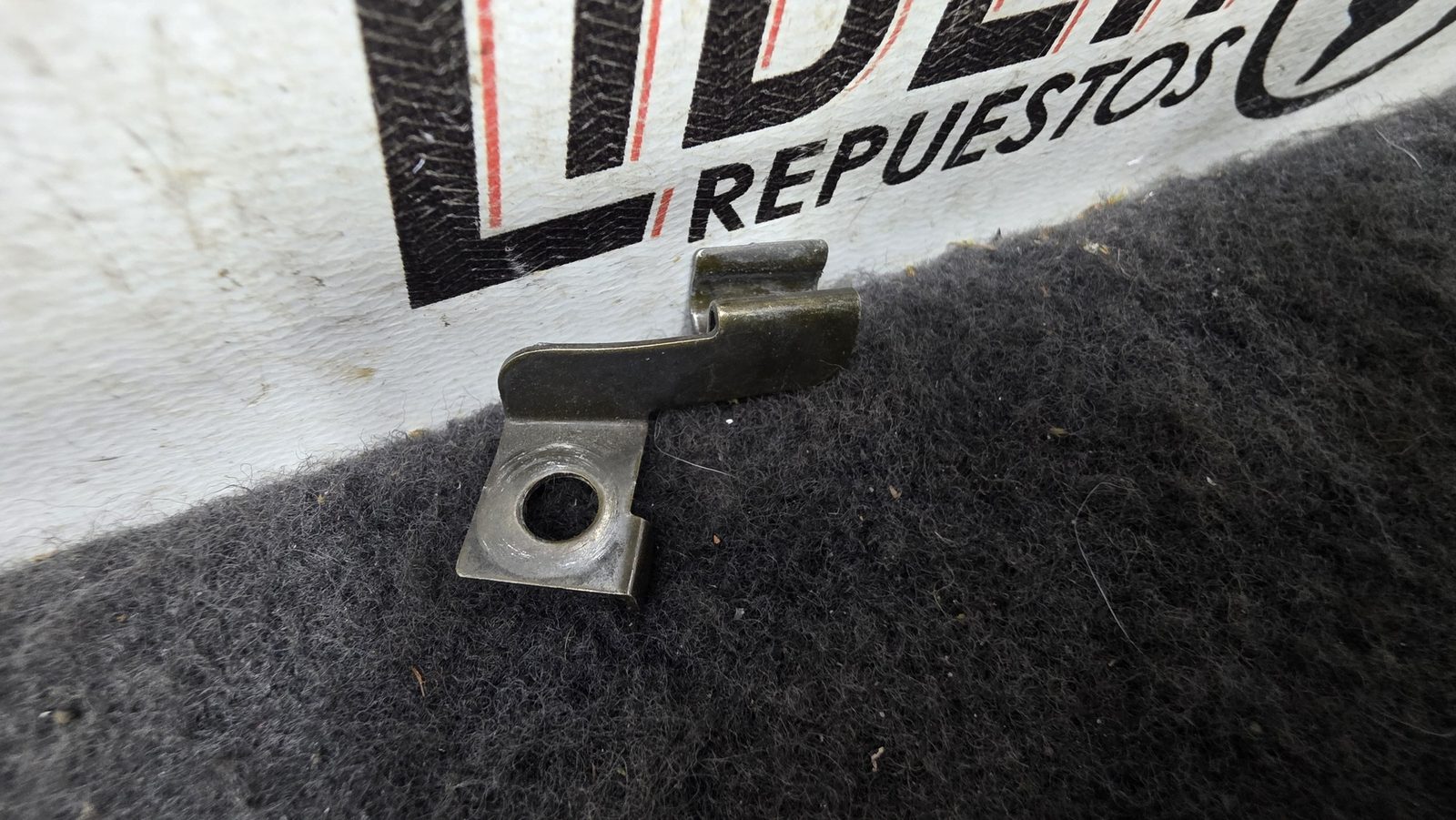 soporte Manguera Vacio Motor Chevrolet Optra 1.4 2005 MT