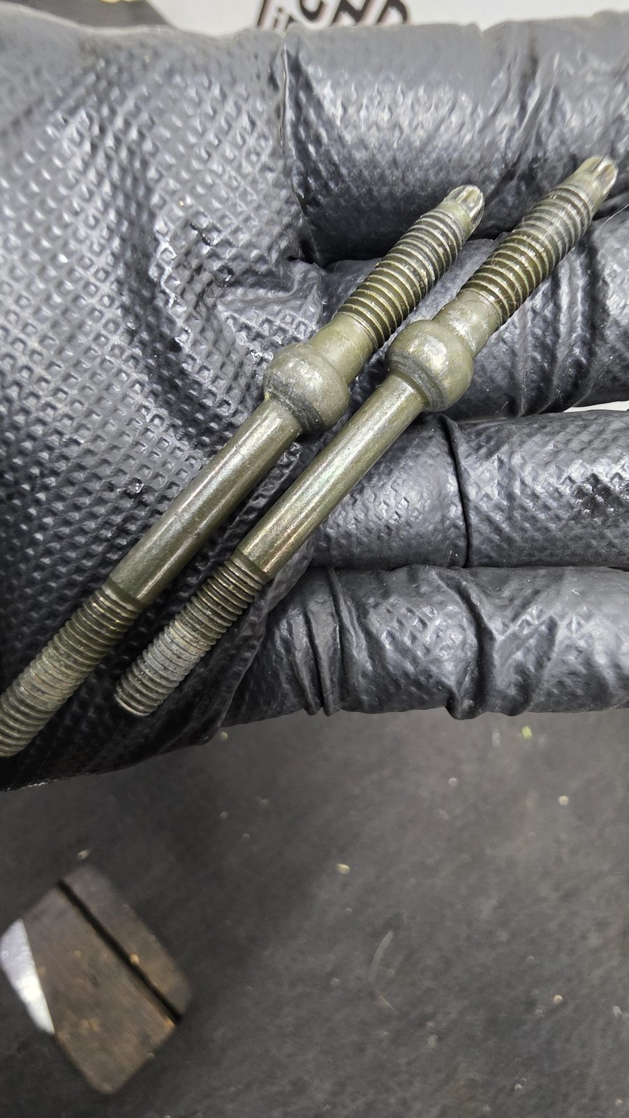 tornillo x2 Union Tubo condensador Aire Ac Chevrolet Optra 1.4 2005 MT