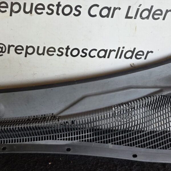 Cobertor Rejilla Brazos Plumilla Izquierdo Chevrolet Optra 1.4 2005 MT
