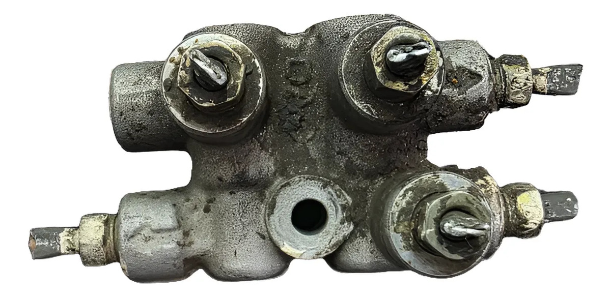 repartidor liquido de freno Chevrolet Optra 1.4 2005 MT