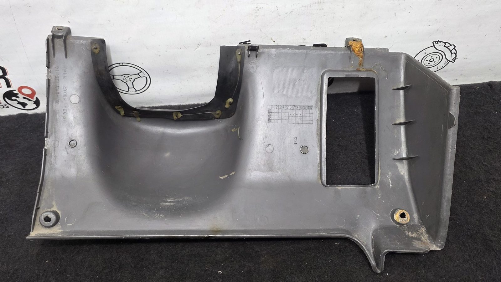 Tapa Cobertor Tablero Inferior Izq Nissan Sentra B13 1.6 1994 MT