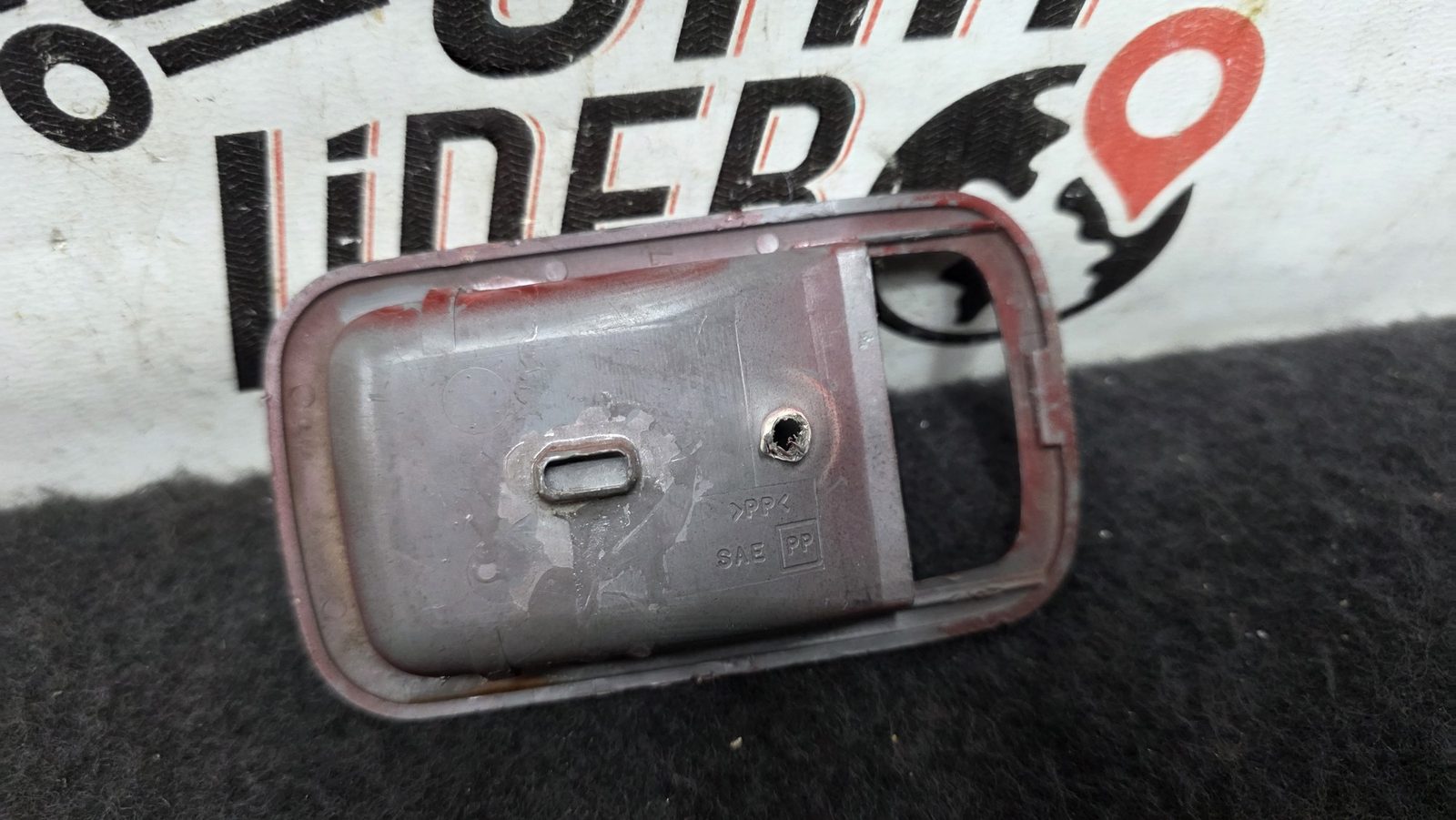 Cobertor Manija Puerta Cartera Nissan Sentra B13 1.6 1994 MT