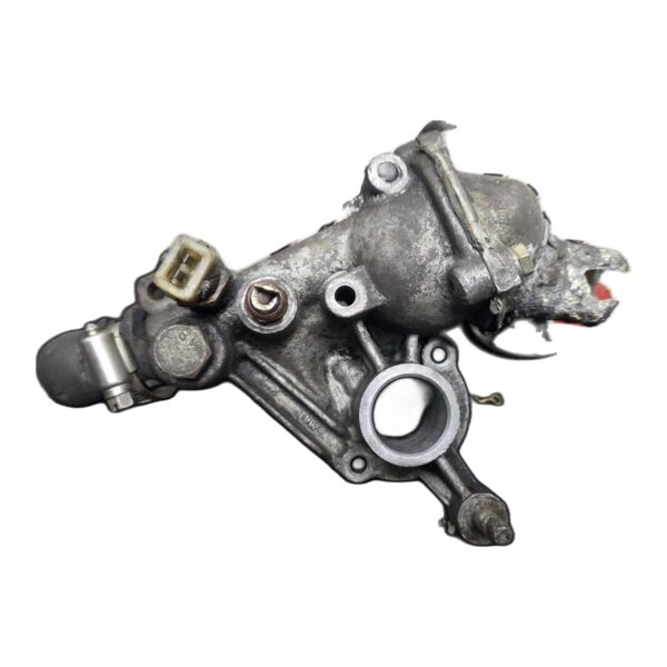 Tapa Lateral Culata Agua con sensor temp Nissan Sentra B13 1.6 1994 MT