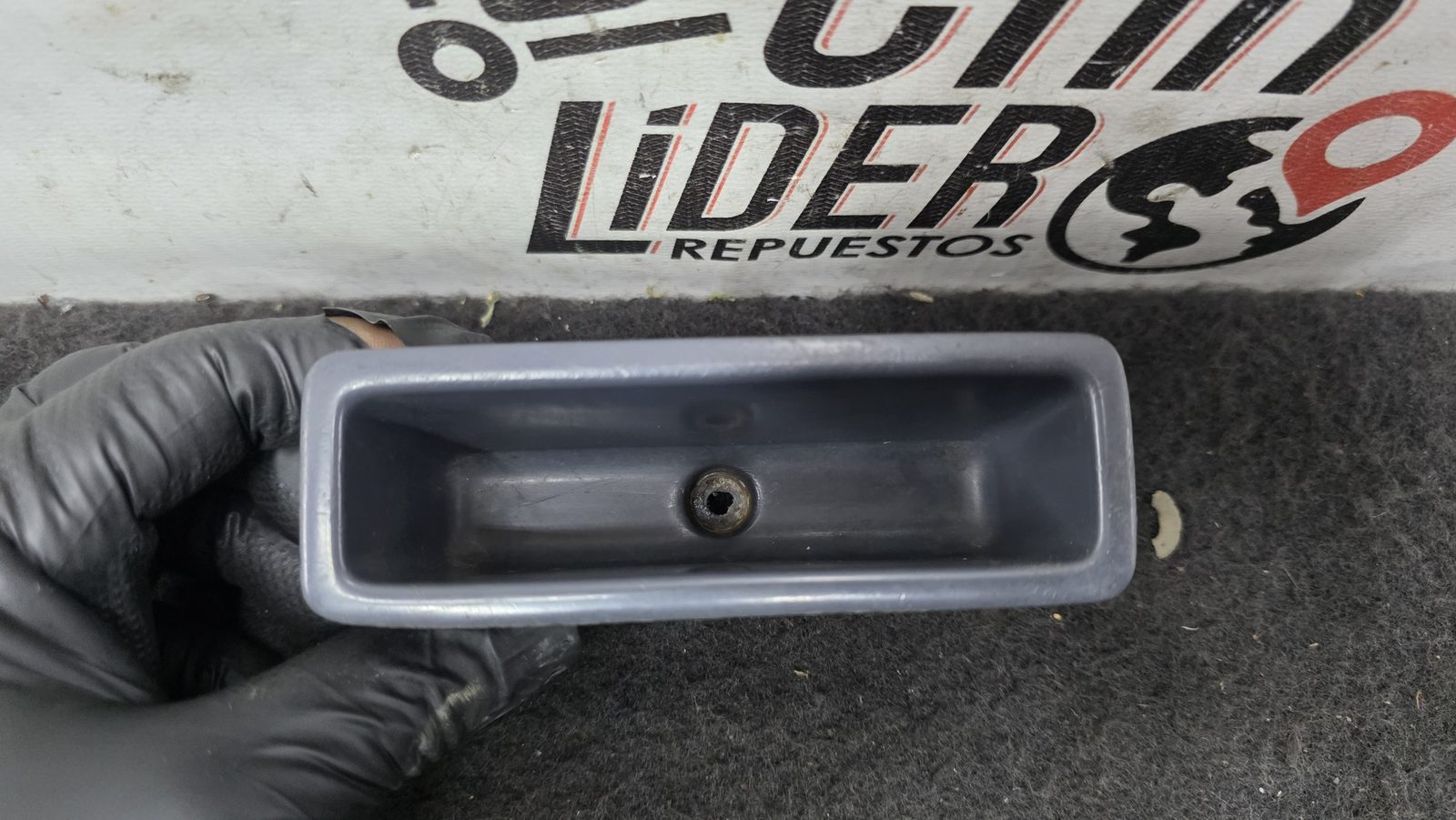 Manija Agarradera cartera puerta Daihatsu Terios 1.3 1998 MT