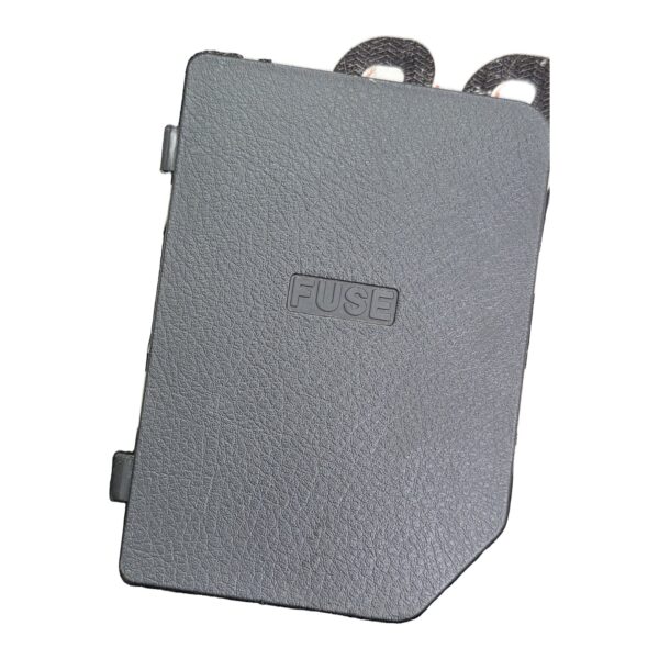 Cobertor Millare caja fusible Chevrolet Aveo GT 1.6 2011 MT