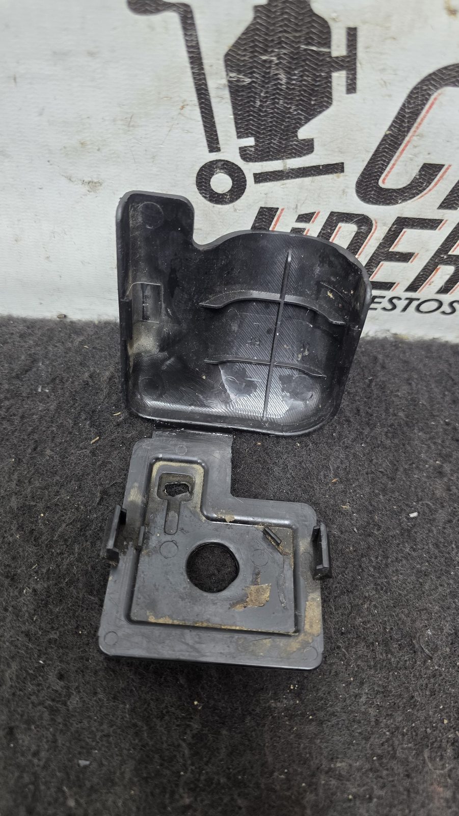 Cobertor tornillo Silla piloto Daihatsu Terios 1.3 1998 MT