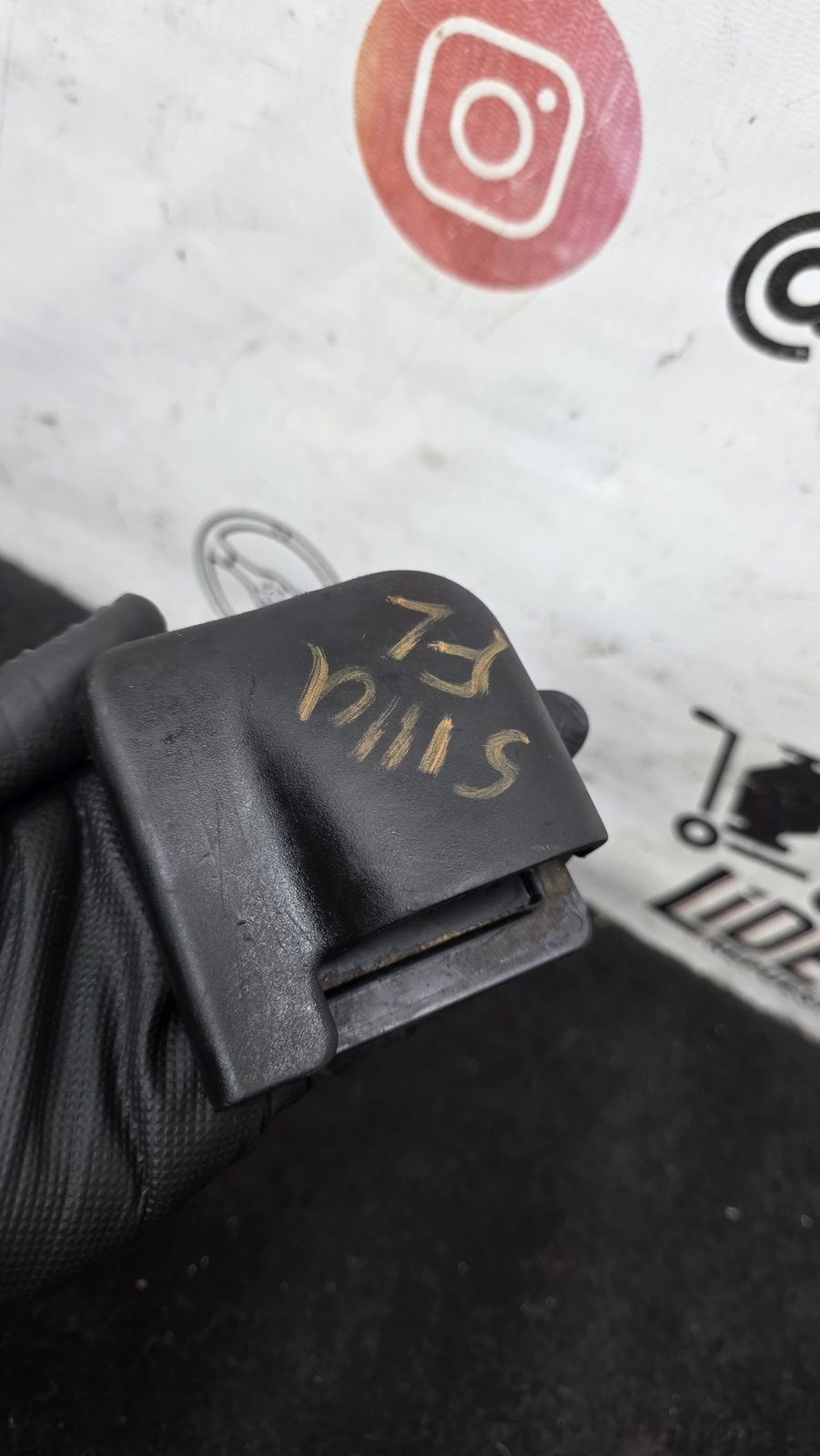 Cobertor tornillo Silla piloto Daihatsu Terios 1.3 1998 MT