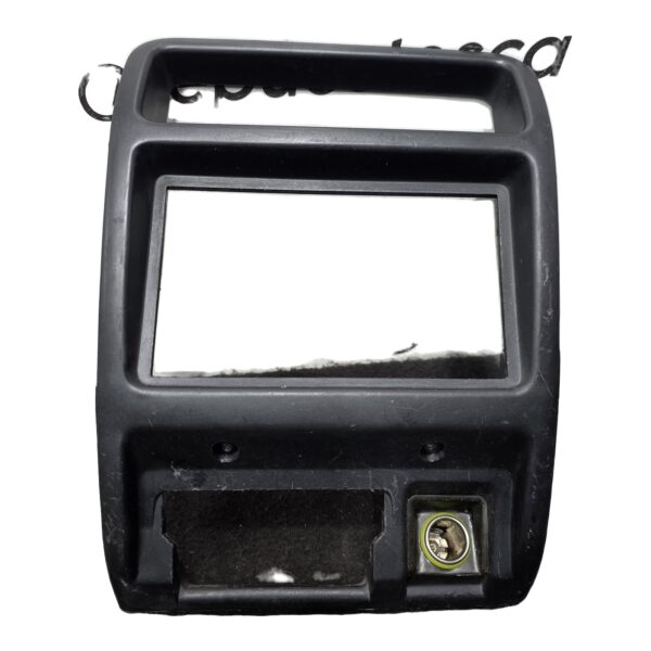Cobertor Central toma 12v radio Daihatsu Terios 1.3 1998 MT