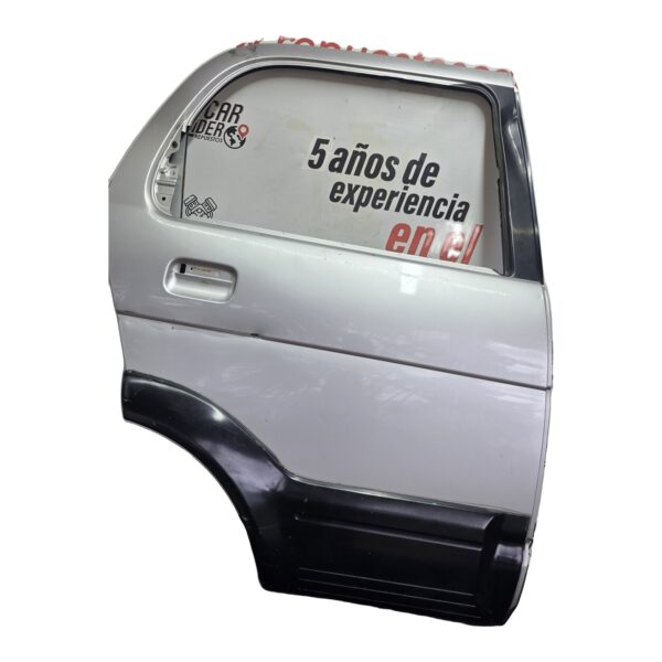 Puerta Trasera Derecha Daihatsu Terios 1.3 1998 MT