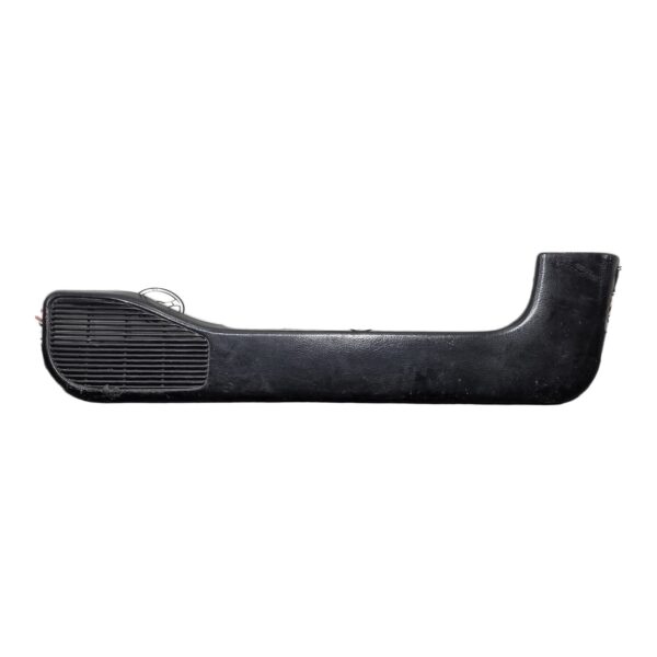 Cobertor Cartera Delantera Derecha Parlante Nissan Sentra B13 1.6 1994 MT