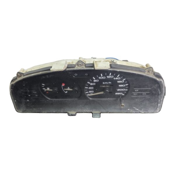 Tablero De Instrumentos Tacometro Nissan Sentra B13 1.6 1994 MT