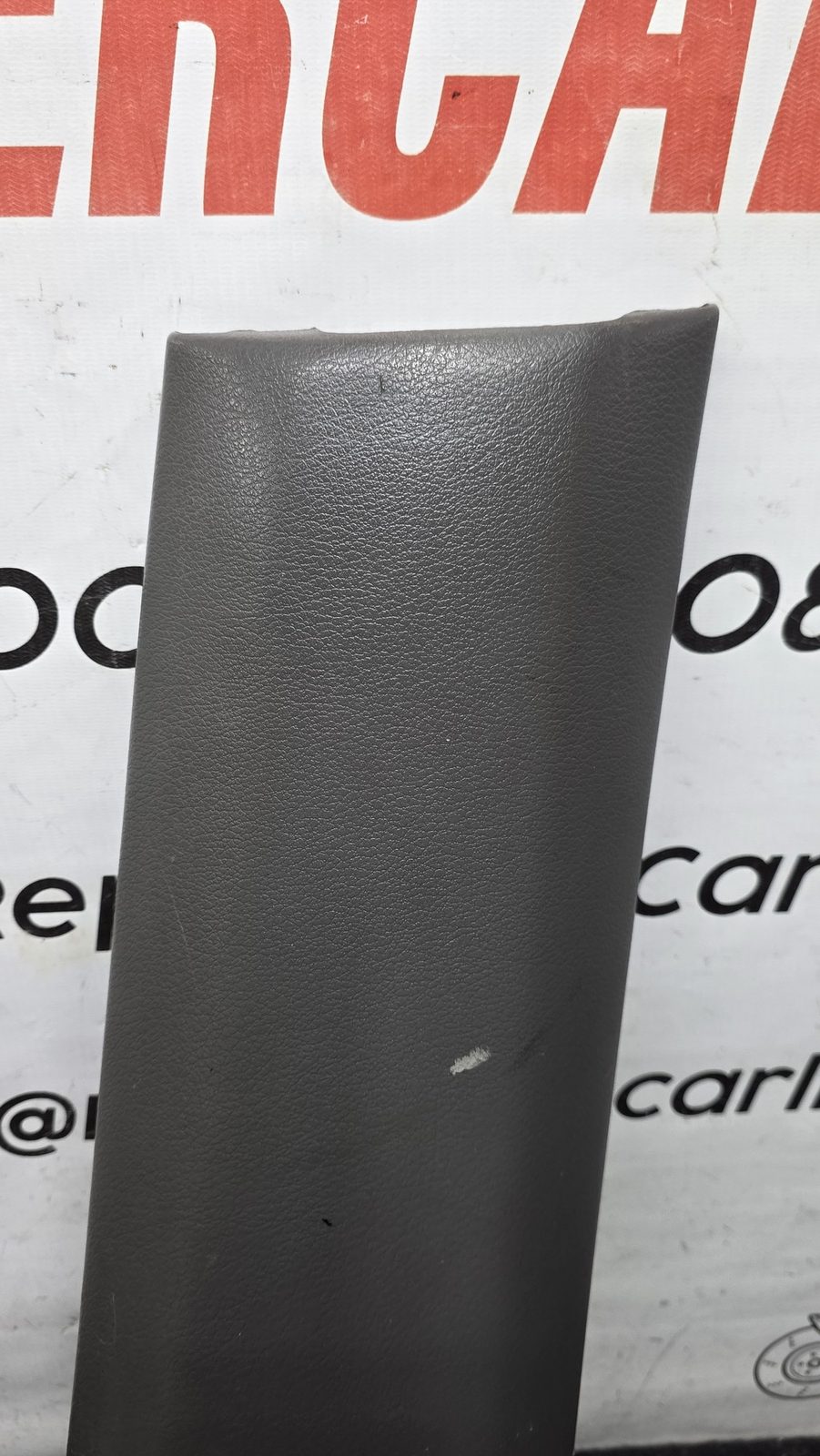 Cobertor Cinturon Inferior Delantero Derecho Nissan Sentra B13 1.6 1994 MT