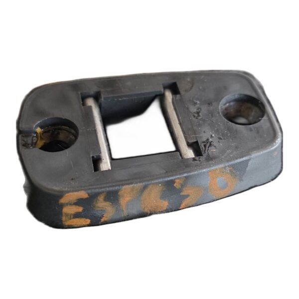 Soporte retrovisor espejo central Mazda 323 1.3 1989 MT