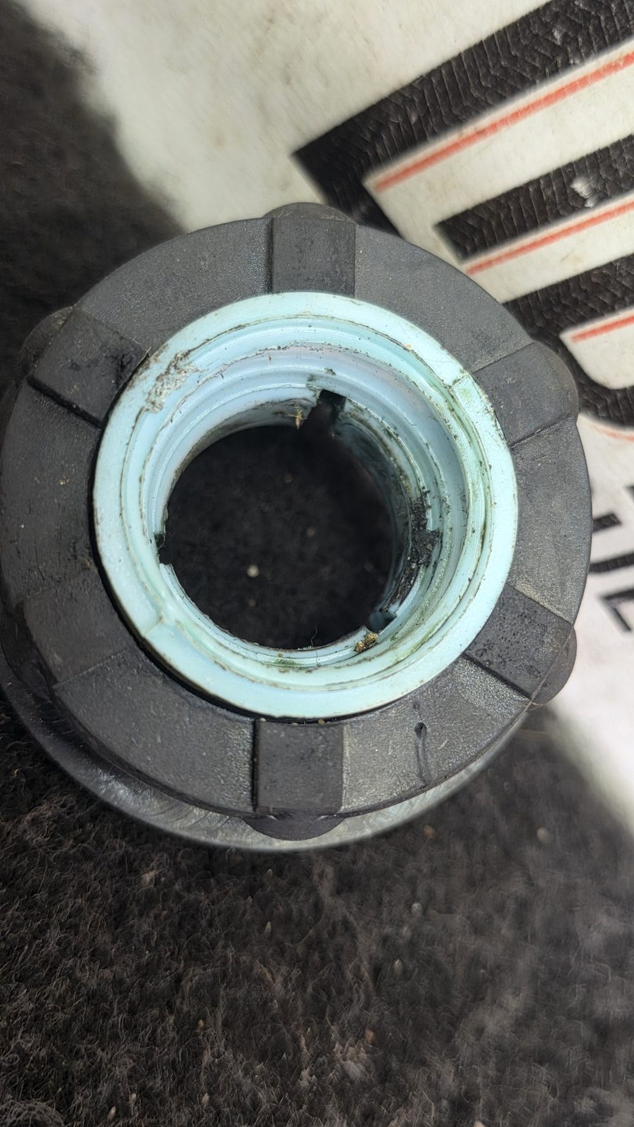 Buje guarda polvo barra selectora Cambios Chevrolet Aveo GT 1.6 2011 MT