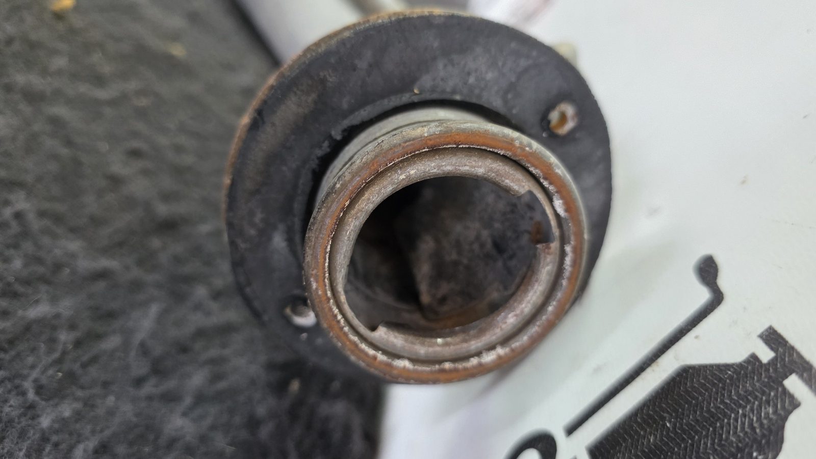Tubo Llenado Combustible Gasolina Mazda 323 1.3 1989 MT