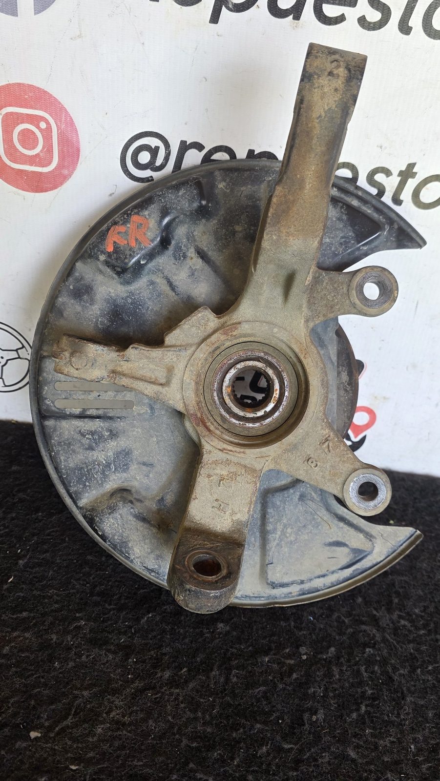 Porta Magueta Delan Der Bocin protector Daihatsu Terios 1.3 1998 MT