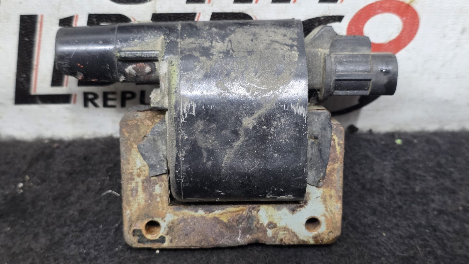 Bobina De Encendido Motor con base Nissan Sentra B13 1.6 1994 MT