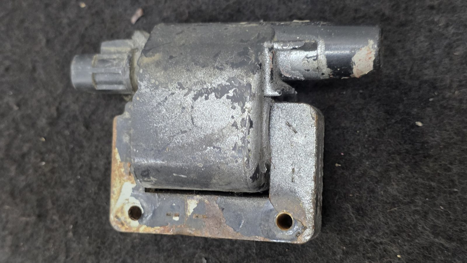 Bobina De Encendido Motor con base Nissan Sentra B13 1.6 1994 MT