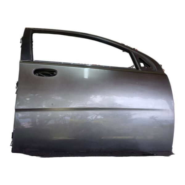 Puerta Delantera Derecha Chevrolet Aveo GT 1.6 2011 MT